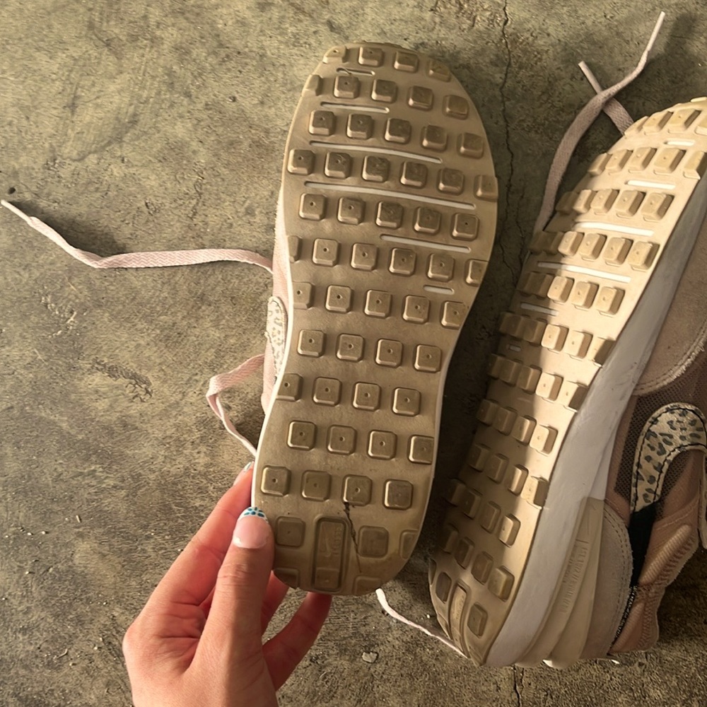 Nike Waffle One SE Fossil Stone pinkish cream ish color